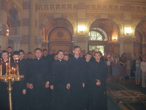 2010.06.049_500